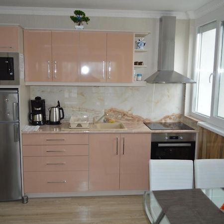 Apartament Siofok Ezuestpart Granada 2 Koezvetlen Vizparti Apartman Zewnętrze zdjęcie